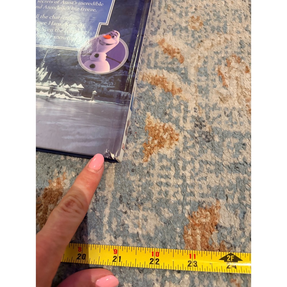 *4 for $20 Mix&Match* Disney Frozen: The Essential Guide Kids Book - Picture 8 of 9